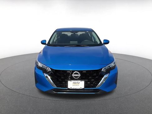 Used 2025 Nissan Sentra SV FWD image 4