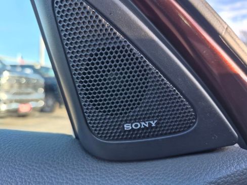 Used 2012 Ford Fusion SEL image 16