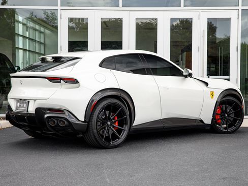 Used 2025 Ferrari Purosangue AWD/4WD image 14