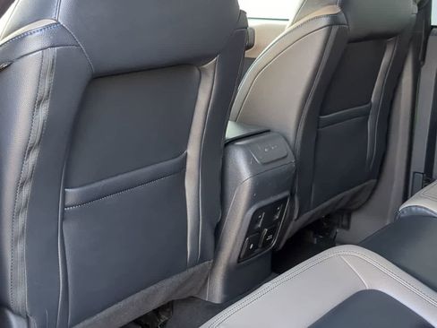 Used 2023 Ford Bronco Wildtrak image 22