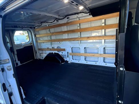 Used 2023 Ford Transit 250 Low Roof w/ Exterior Upgrade Package RWD image 17