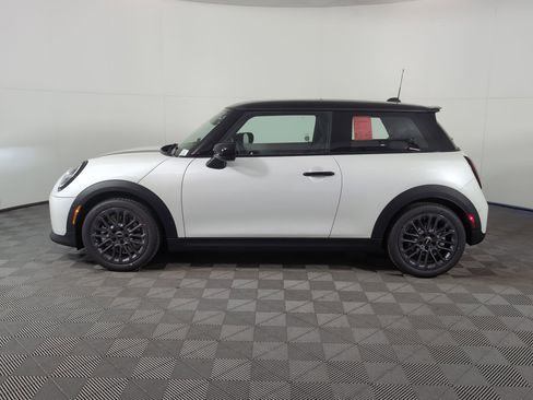 New 2026 MINI Cooper S image 2
