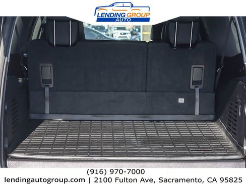 Used 2016 Chevrolet Suburban LT image 25