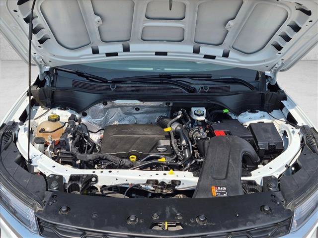 Used 2024 Chevrolet Trax LS w/ Driver Confidence Package FWD image 23