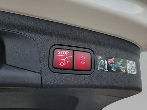 Certified 2026 Mercedes-Benz GLE 580 GLE 580 image 5