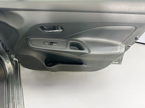 Used 2024 Nissan Versa SV FWD image 28