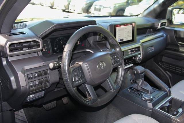 Used 2026 Toyota Tacoma SR5 AWD/4WD image 21