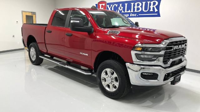 Used 2026 RAM 2500 Big Horn AWD/4WD image 3