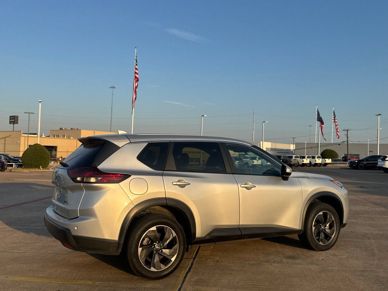 Certified 2024 Nissan Rogue SV AWD/4WD image 22