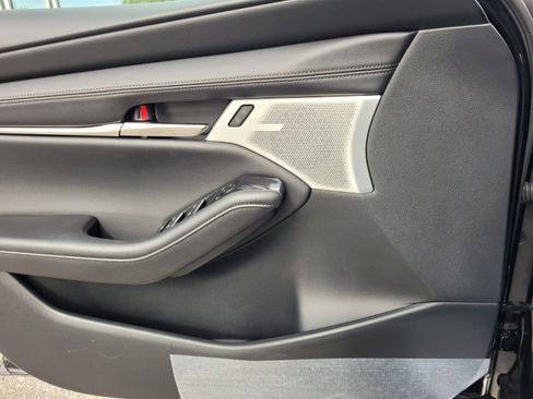 New 2026 MAZDA MAZDA3 2.5 S Hatchback w/ Premium Pkg image 19