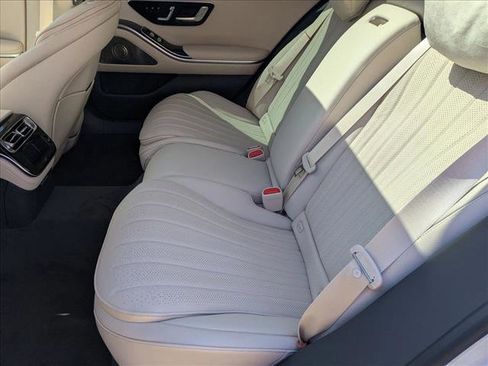 New 2026 Mercedes-Benz S 500 4MATIC image 14