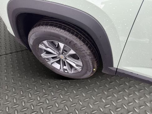 New 2026 Chevrolet Equinox LT image 29