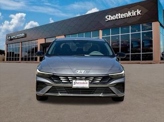 Certified 2025 Hyundai Elantra Sport video 2