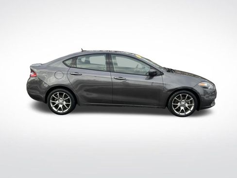 Used 2015 Dodge Dart SXT w/ Sun/Sound Group image 6