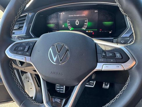 Used 2023 Volkswagen Tiguan SE R-Line AWD/4WD image 21