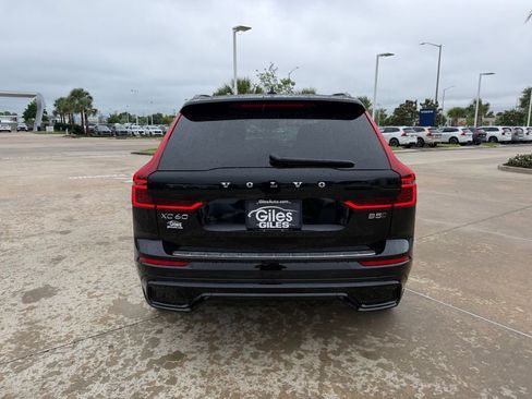 New 2026 Volvo XC60 B5 Plus w/ Protection Package Premier AWD/4WD image 4