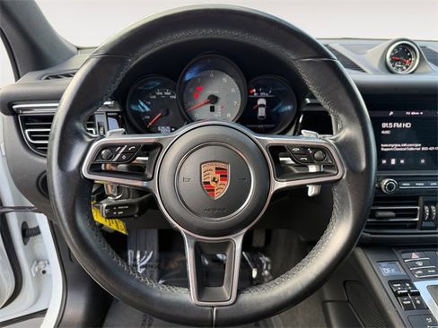 Used 2020 Porsche Macan S image 16