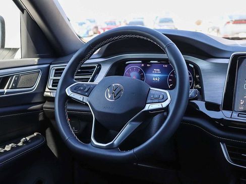 New 2026 Volkswagen Atlas Cross Sport SE AWD/4WD image 16