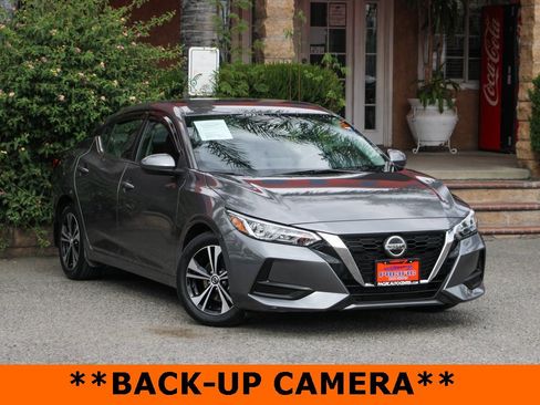 Used 2021 Nissan Sentra SV image 2