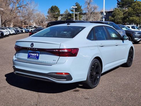 New 2026 Volkswagen Jetta SE FWD image 3