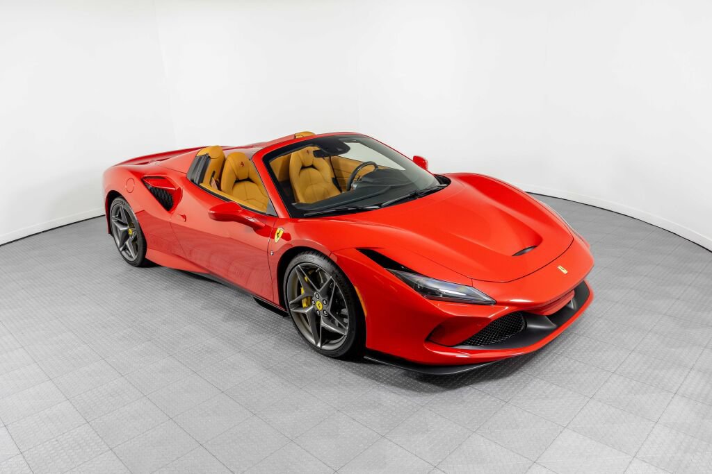 Used 2022 Ferrari F8 Tributo RWD image 17