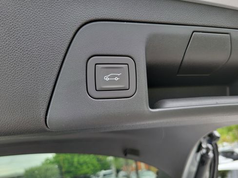 New 2026 Buick Envision Avenir image 10