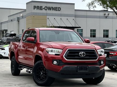 Used 2020 Toyota Tacoma SR5 image 2