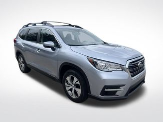 Used 2022 Subaru Ascent Premium w/ Convenience Package AWD/4WD video 3