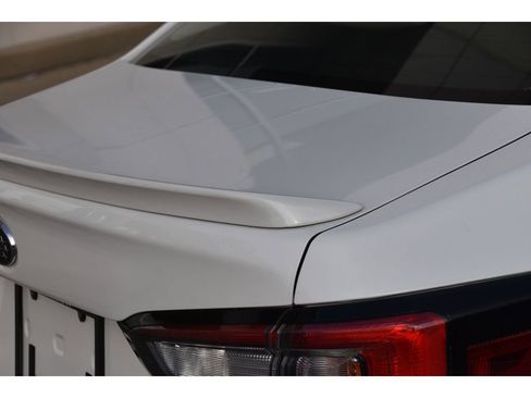 Used 2021 Subaru Legacy Touring XT image 30