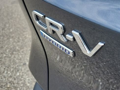 Used 2025 Honda CR-V Sport image 9