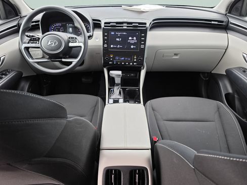 Used 2024 Hyundai Tucson SEL FWD image 18