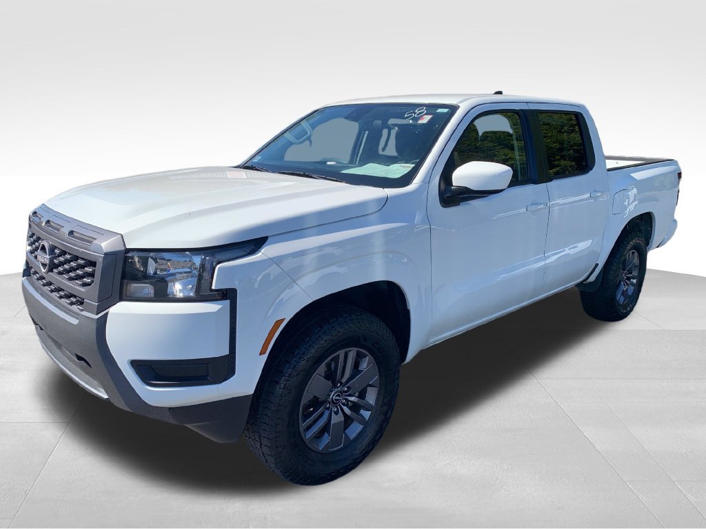 Used 2025 Nissan Frontier SV AWD/4WD image 2