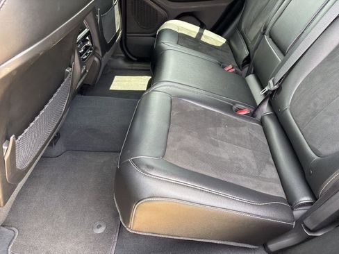 Used 2023 Jeep Grand Cherokee Altitude image 15