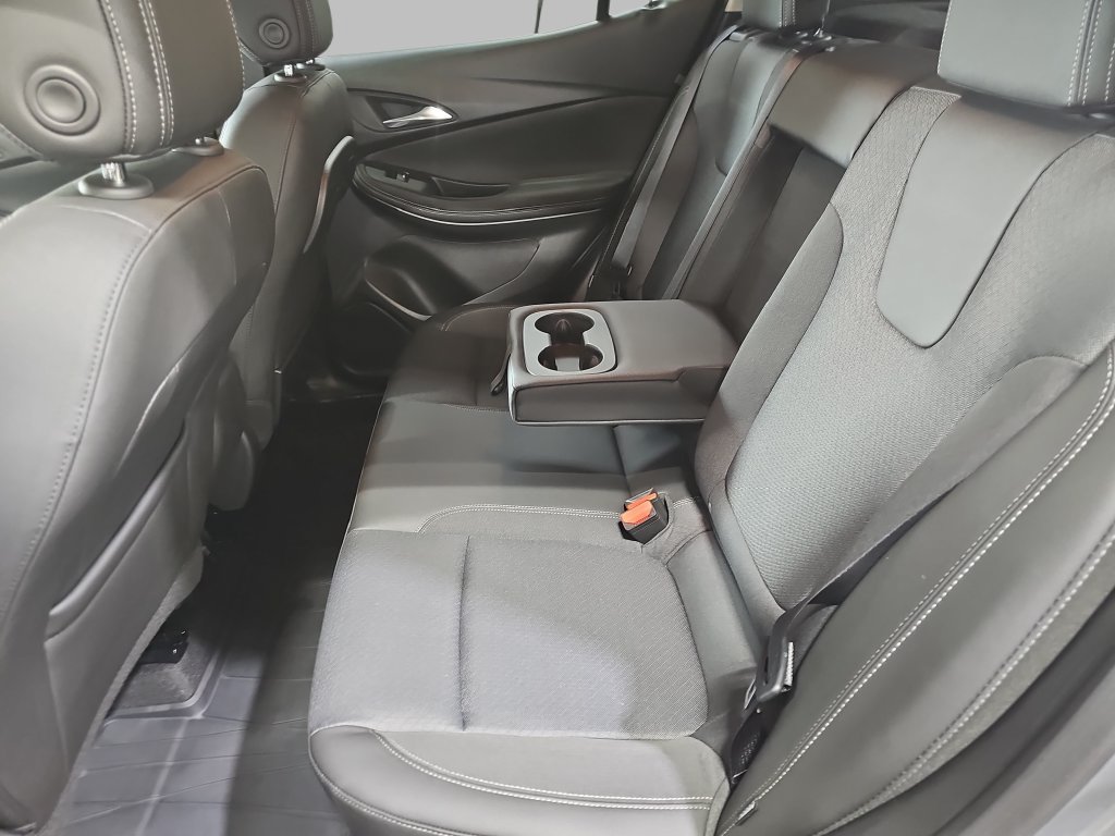 Used 2025 Buick Encore GX Preferred w/ Comfort Package FWD image 17