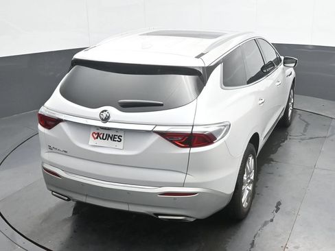 Used 2023 Buick Enclave Premium w/ Experience Buick Package AWD/4WD image 32