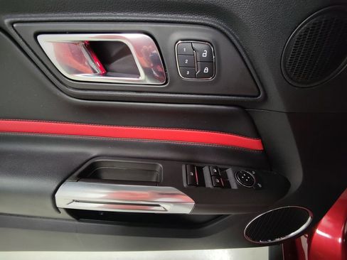 Used 2019 Ford Mustang GT Premium w/ Equipment Group 401A RWD image 21