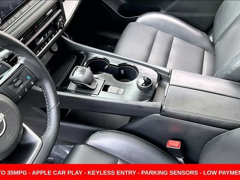 Used 2023 Nissan Rogue SV w/ SV Premium B Package AWD/4WD image 18