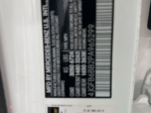 Used 2023 Mercedes-Benz GLE 53 AMG 4MATIC image 33