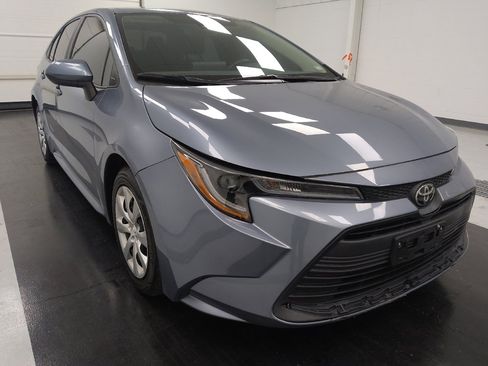 Used 2023 Toyota Corolla LE FWD image 14