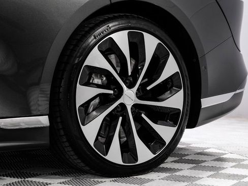 Used 2023 Lucid Air Touring image 62