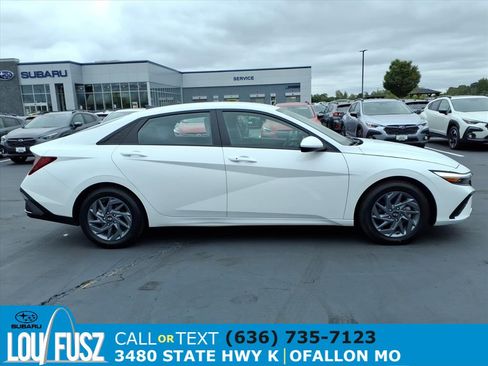 Used 2024 Hyundai Elantra SEL image 27