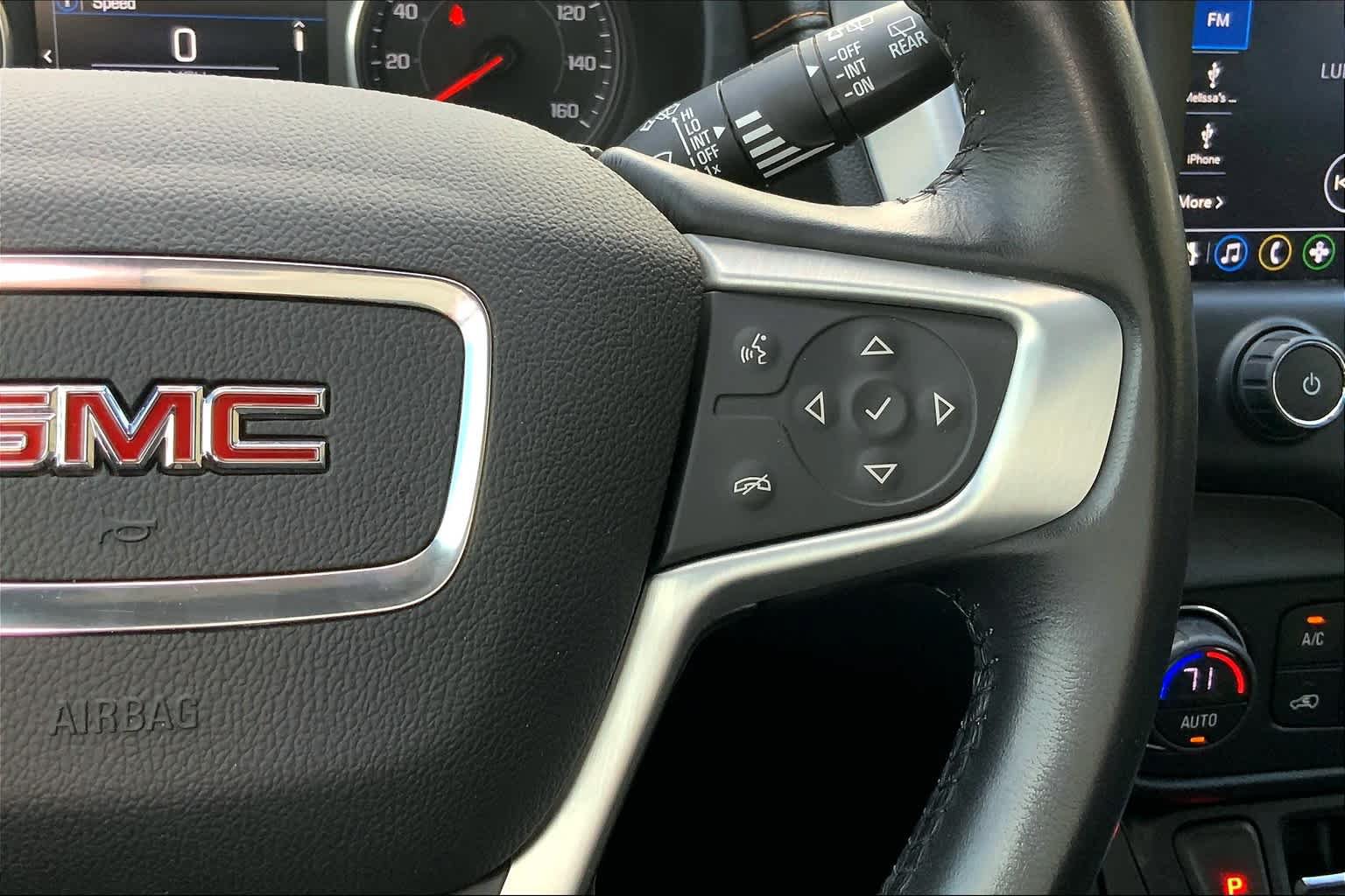 Used 2018 GMC Terrain SLT AWD/4WD image 25