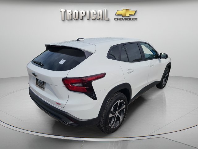 New 2026 Chevrolet Trax RS FWD image 5