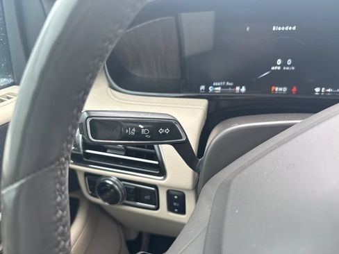Used 2020 Lincoln Navigator Reserve AWD/4WD image 23