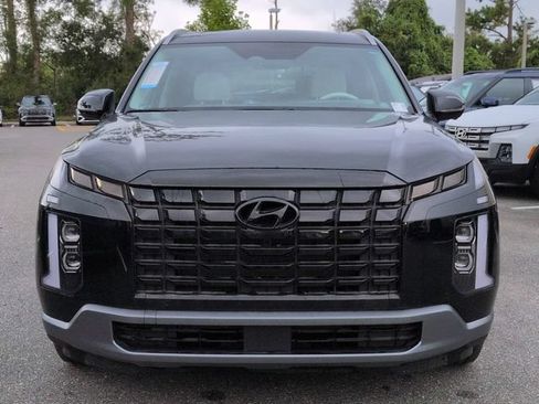 Used 2025 Hyundai Palisade Limited FWD image 9
