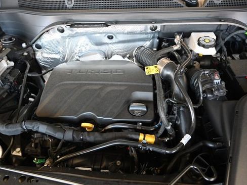 New 2026 Chevrolet Trax RS w/ Sunroof Package FWD image 29