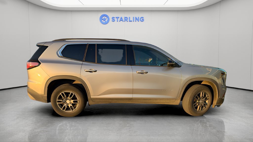 Used 2025 GMC Acadia Elevation AWD/4WD image 3