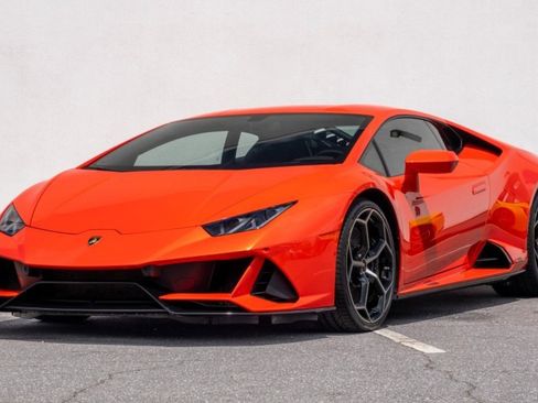 Used 2020 Lamborghini Huracan EVO AWD/4WD image 4