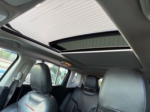 Used 2017 Jeep Compass Trailhawk w/ Leather Interior Group image 19