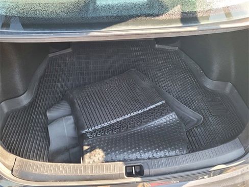 Used 2024 Toyota Corolla SE image 27